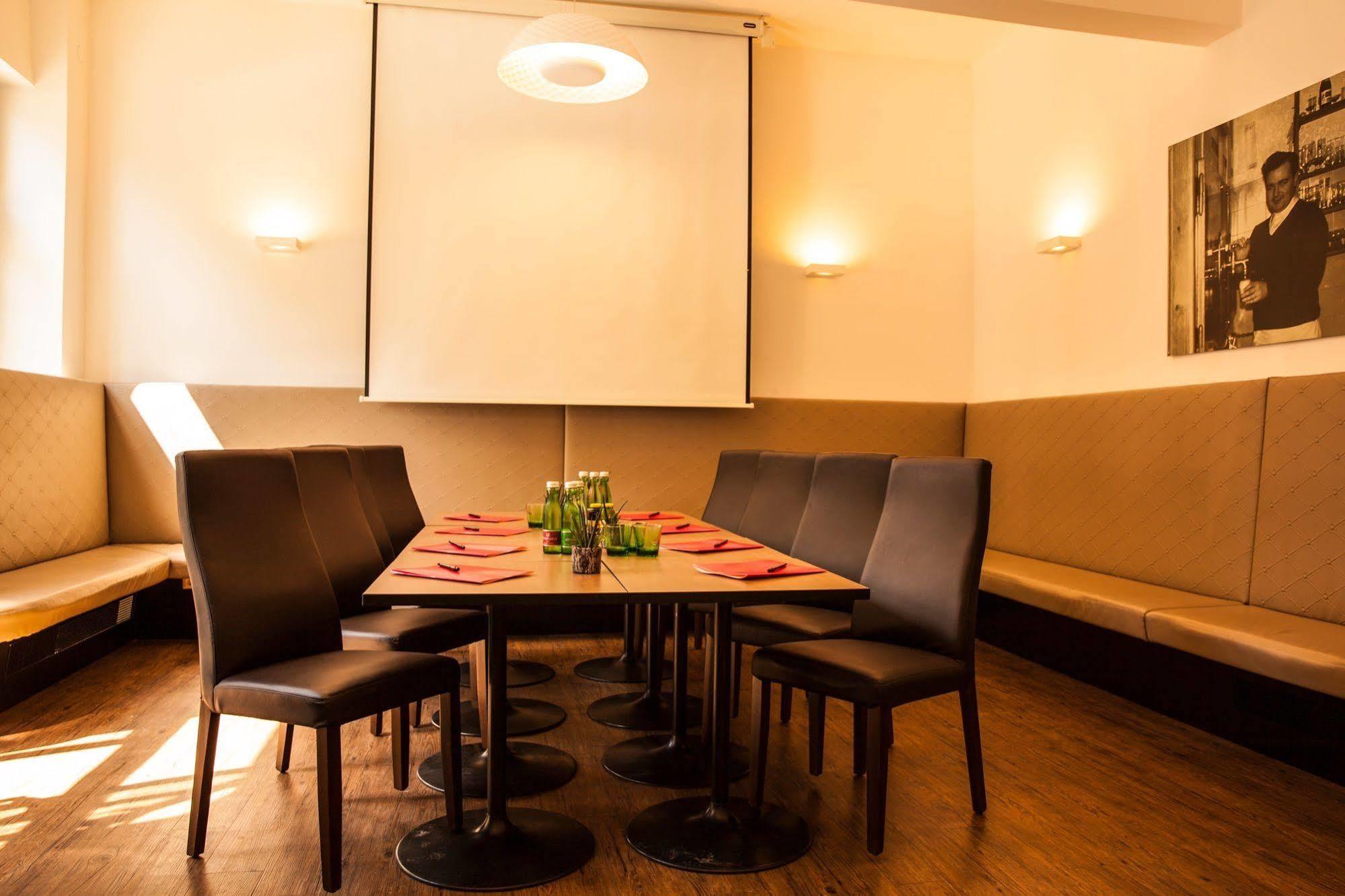 Hotel Bergwirt Vienna